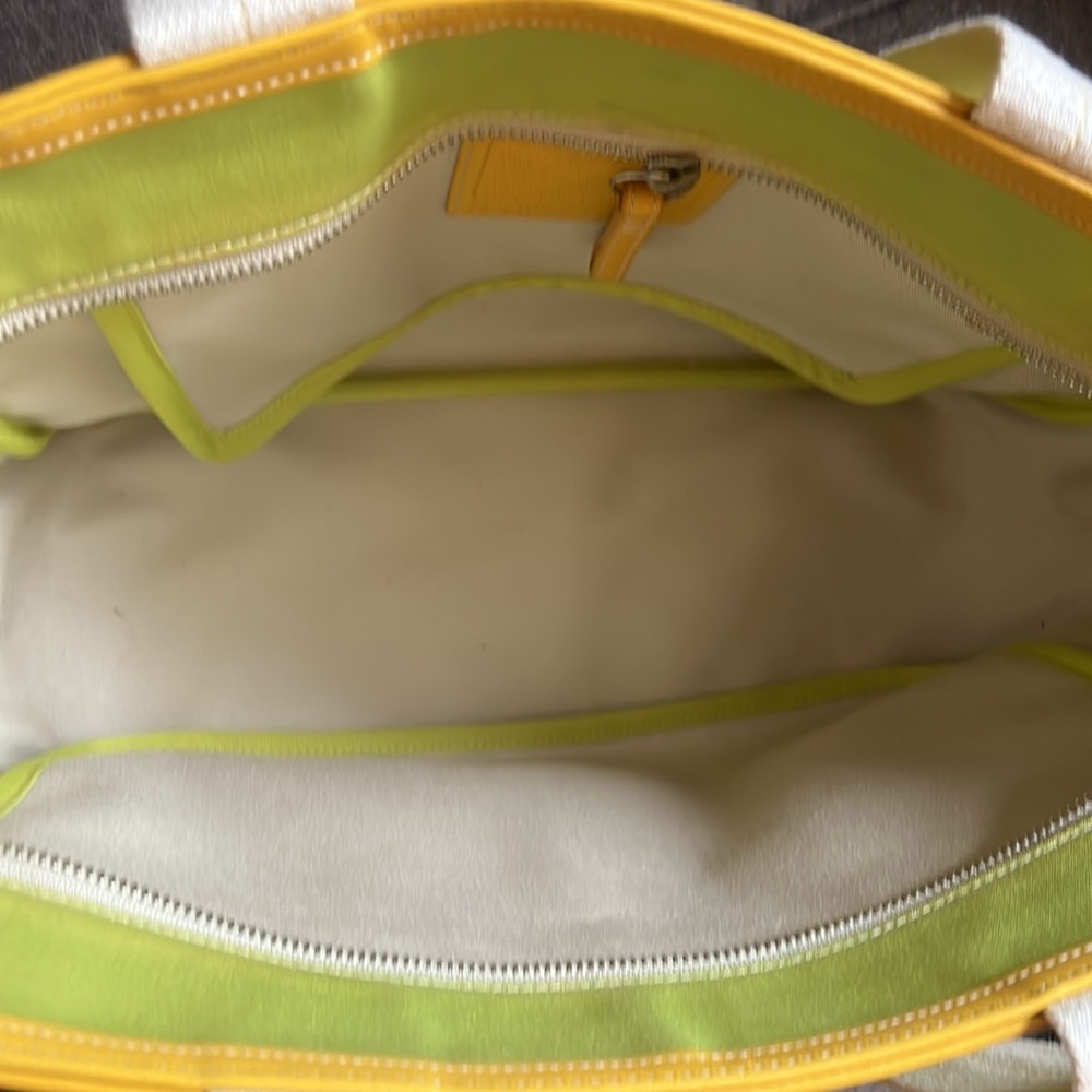 Coach Vintage Garden Tote Green Apple/ Yellow - Picture 11 of 12